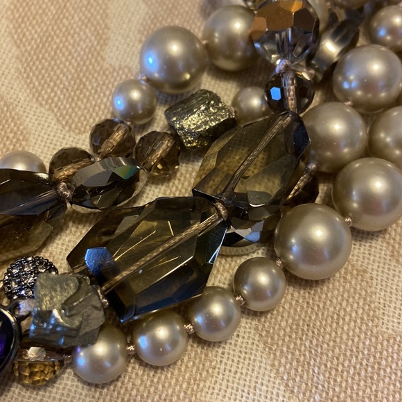 Stella & Dot Statement Necklace - Picture 2 of 4